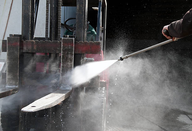 Best Pool Deck Cleaning  in Farmington, UT